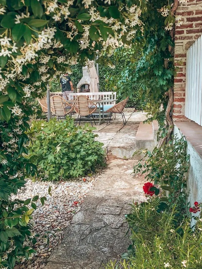 La Vita Bella Villa Baderna